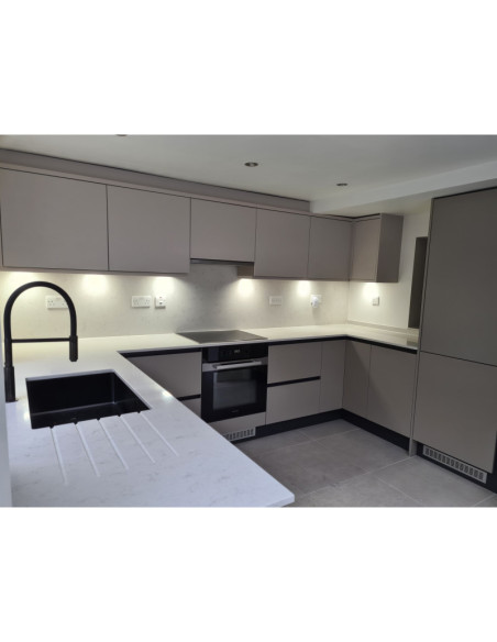 Snowy Ibiza - Quartz Silestone - Finition Poli (Poli) - Plans Cuisines