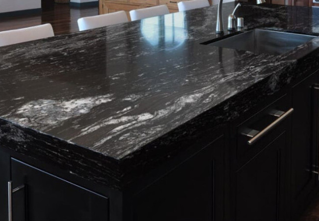 Black Beauty - Granit SENSA - Finition Caress (Mat) - Plans Cuisines
