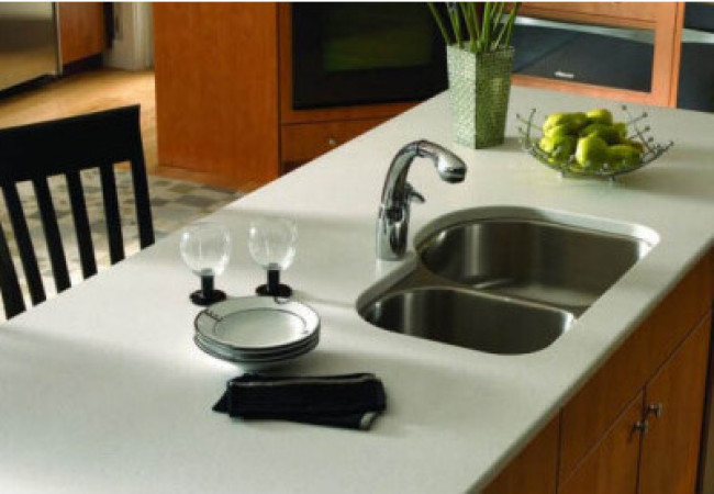 Blanco Maple 14 - Quartz Silestone - Finition Poli (Poli) - Plans Cuisines