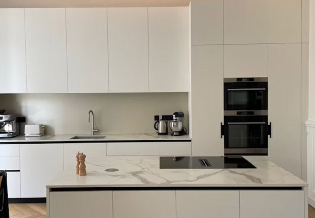 Daze - Céramique Dekton - Finition Velvet (Velour) - Plans Cuisines