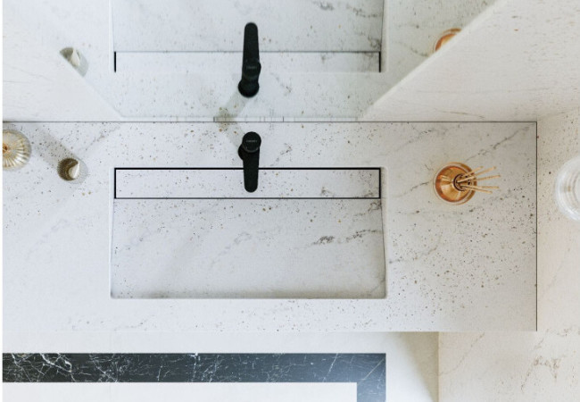 Eclectic Pearl - Quartz Silestone - Finition Poli (Poli) - Plans Cuisines