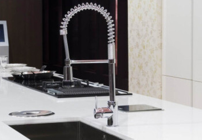 Glaciar - Quartz Compac - Finition Poli (Poli) - Plans Cuisines