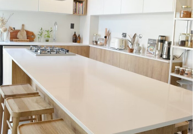 Miami White 17 - Quartz Silestone - Finition Poli (Poli) - Plans Cuisines
