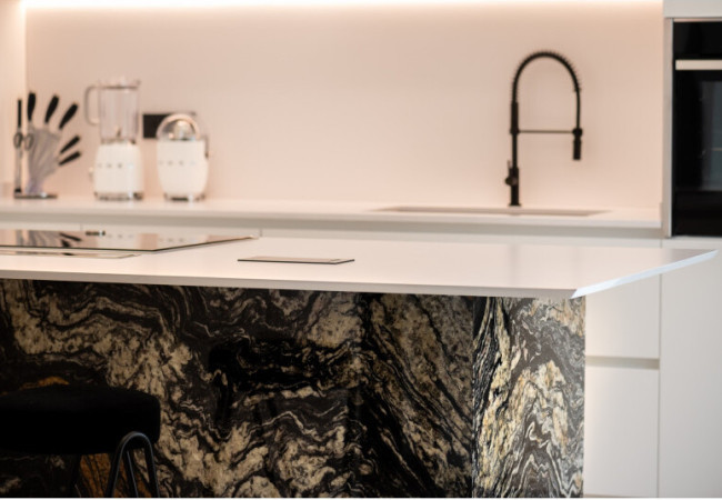 Orinoco - Granit SENSA - Finition Poli (Poli) - Plans Cuisines